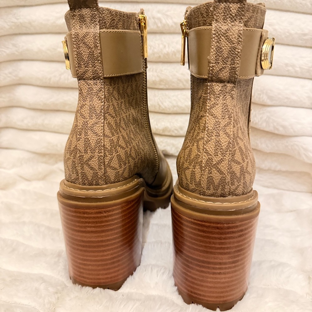 Michael Kors Tan MK Logo Strap Ankle Booties - Picture 11 of 12